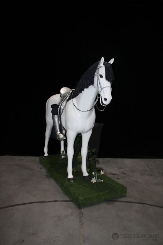 Hest i faktisk størrelse