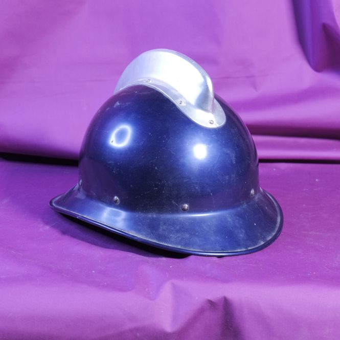 Hovedbilde Brannvesenhjelm 3