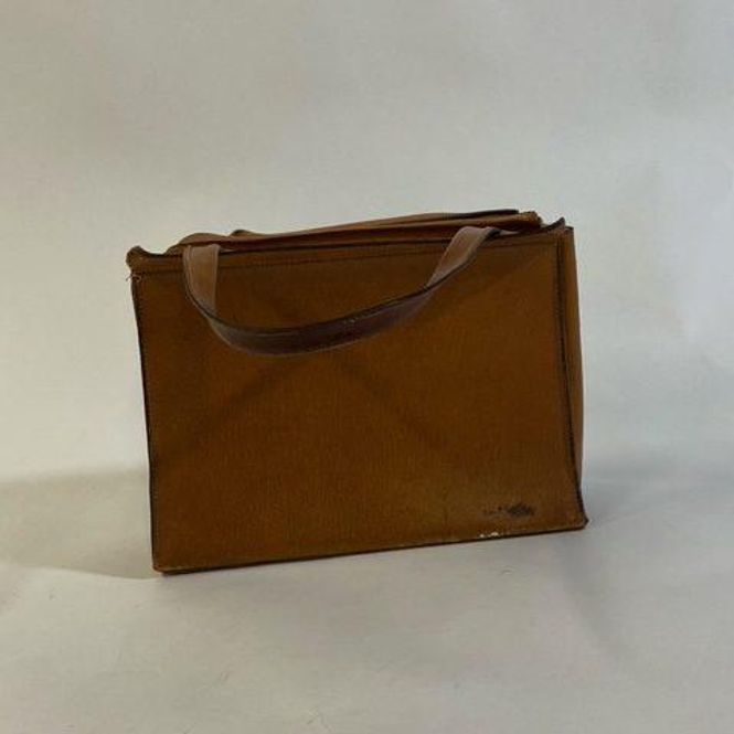 Hovedbilde Middels stor veske